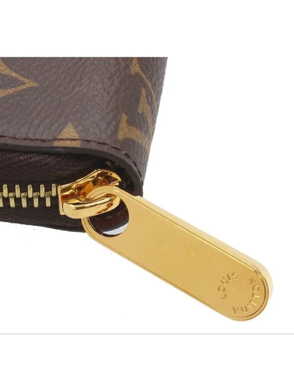 Louis Vuitton Monogram Zippy Wallet